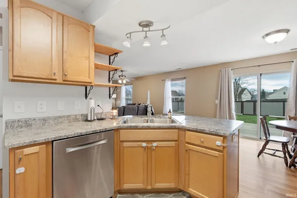 $269,900 | 619 Wyss Ridge Drive, Fort Wayne, IN 46819