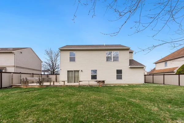 $269,900 | 619 Wyss Ridge Drive, Fort Wayne, IN 46819