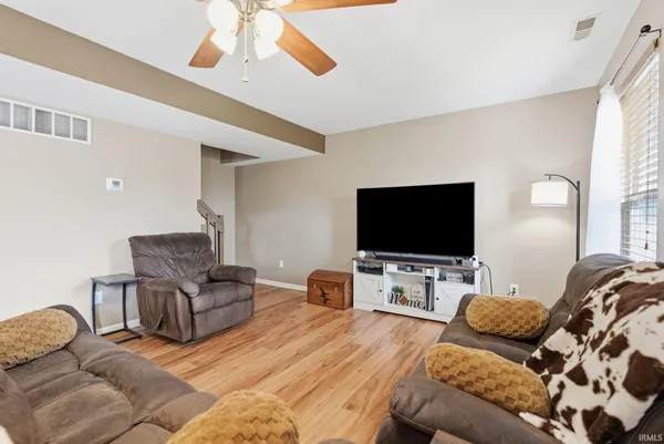 $269,900 | 619 Wyss Ridge Drive, Fort Wayne, IN 46819