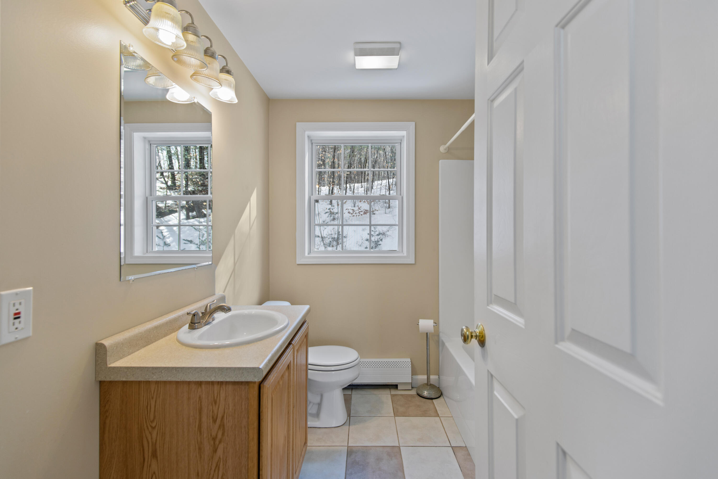 56 Lukes Road Casco, ME 04015 - Photo 16 of 29 56 Lukes Road Casco-010