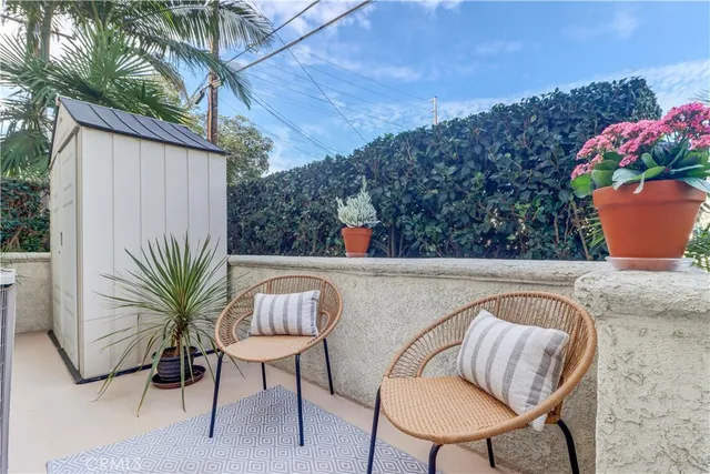 $515,000 | 3605 East Anaheim Street, Unit 102, Long Beach, CA 90804