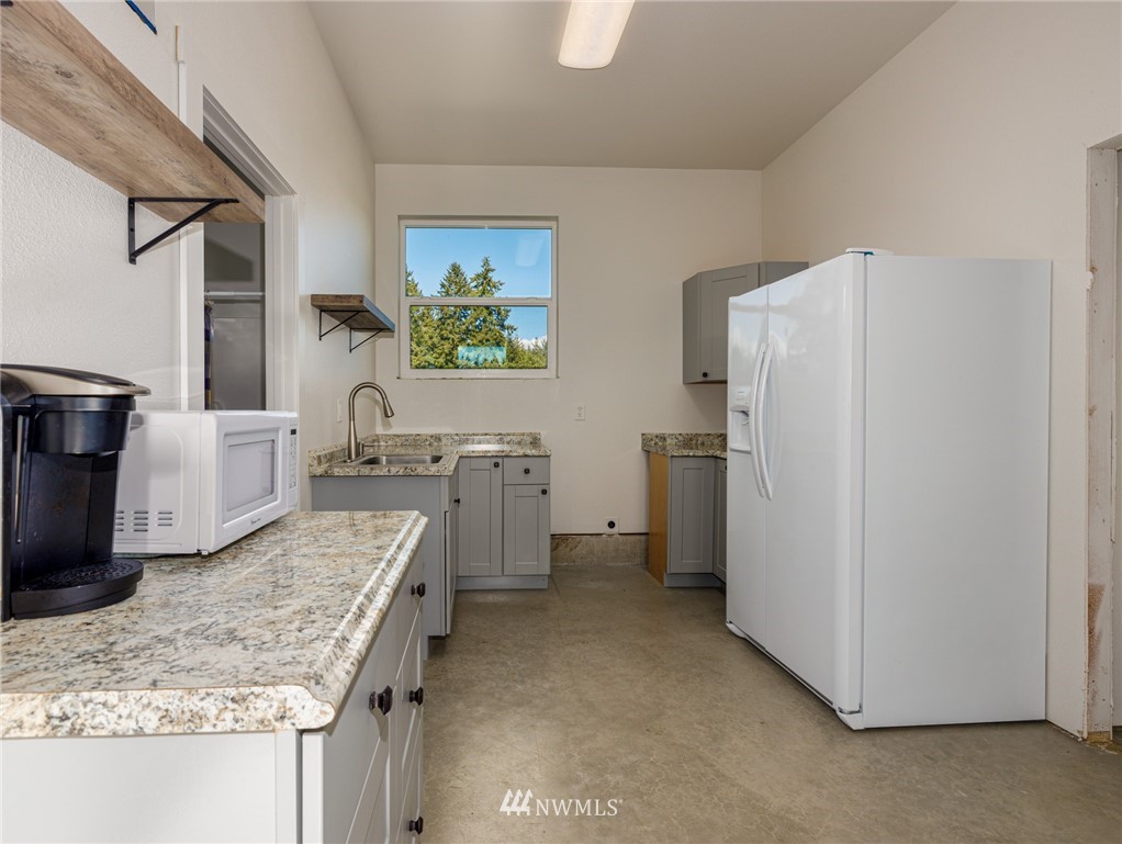 786 South Military Road Winlock, WA 98596 - Photo 18 of 26 Gallery Image 18