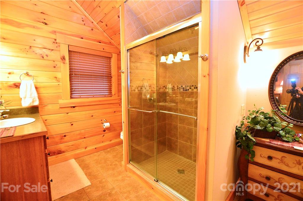 240 Prosperity Ridge Waynesville, NC 28785 - Photo 19 of 24 Gallery Image 19