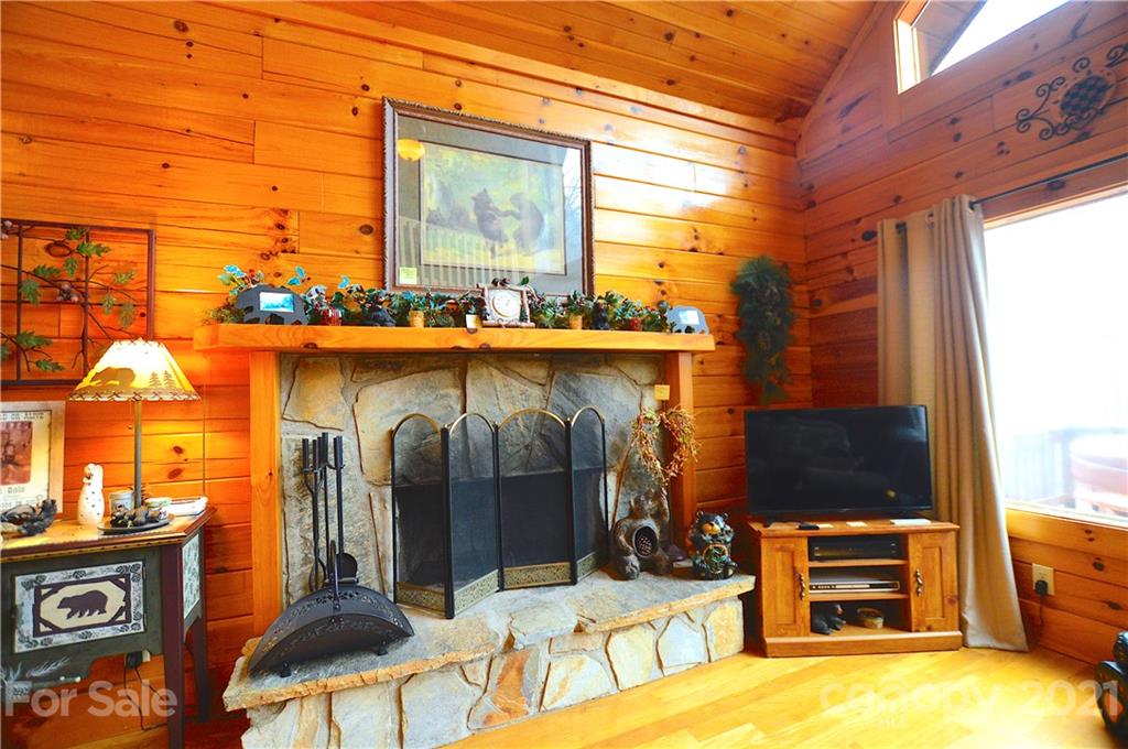 240 Prosperity Ridge Waynesville, NC 28785 - Photo 8 of 24 Gallery Image 8