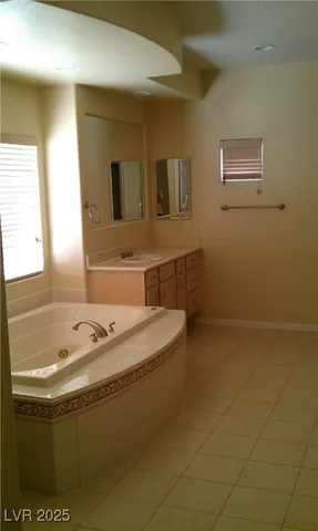 $4,995 | 10743 Weather Top Court, Las Vegas, NV 89135