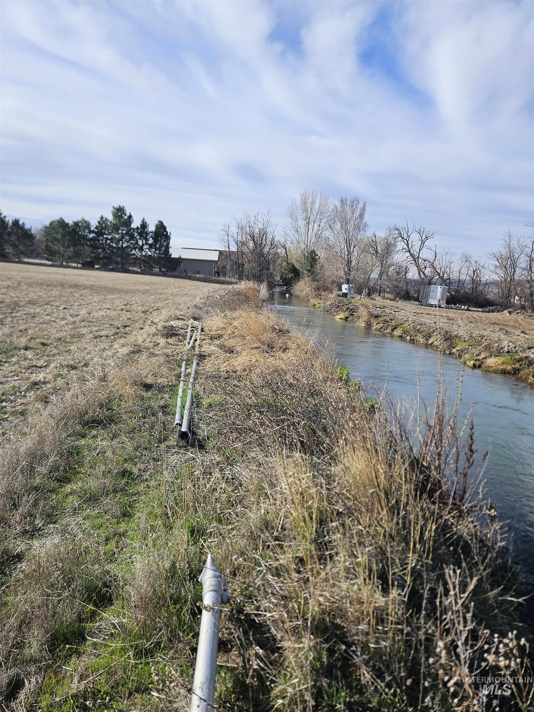 150 Creekside Circle Hagerman, ID 83332 - Photo 2 of 3