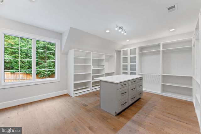 $4,025,000 | 1200 Dominion Court, McLean, VA 22102