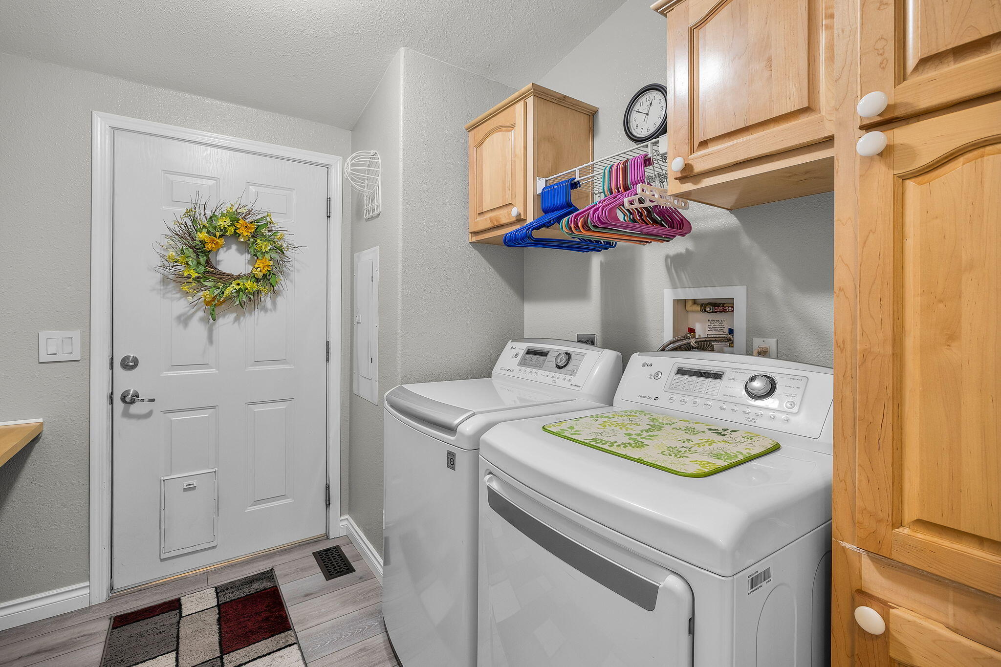 17415 Kent Road Sisters, OR 97759 - Photo 21 of 43