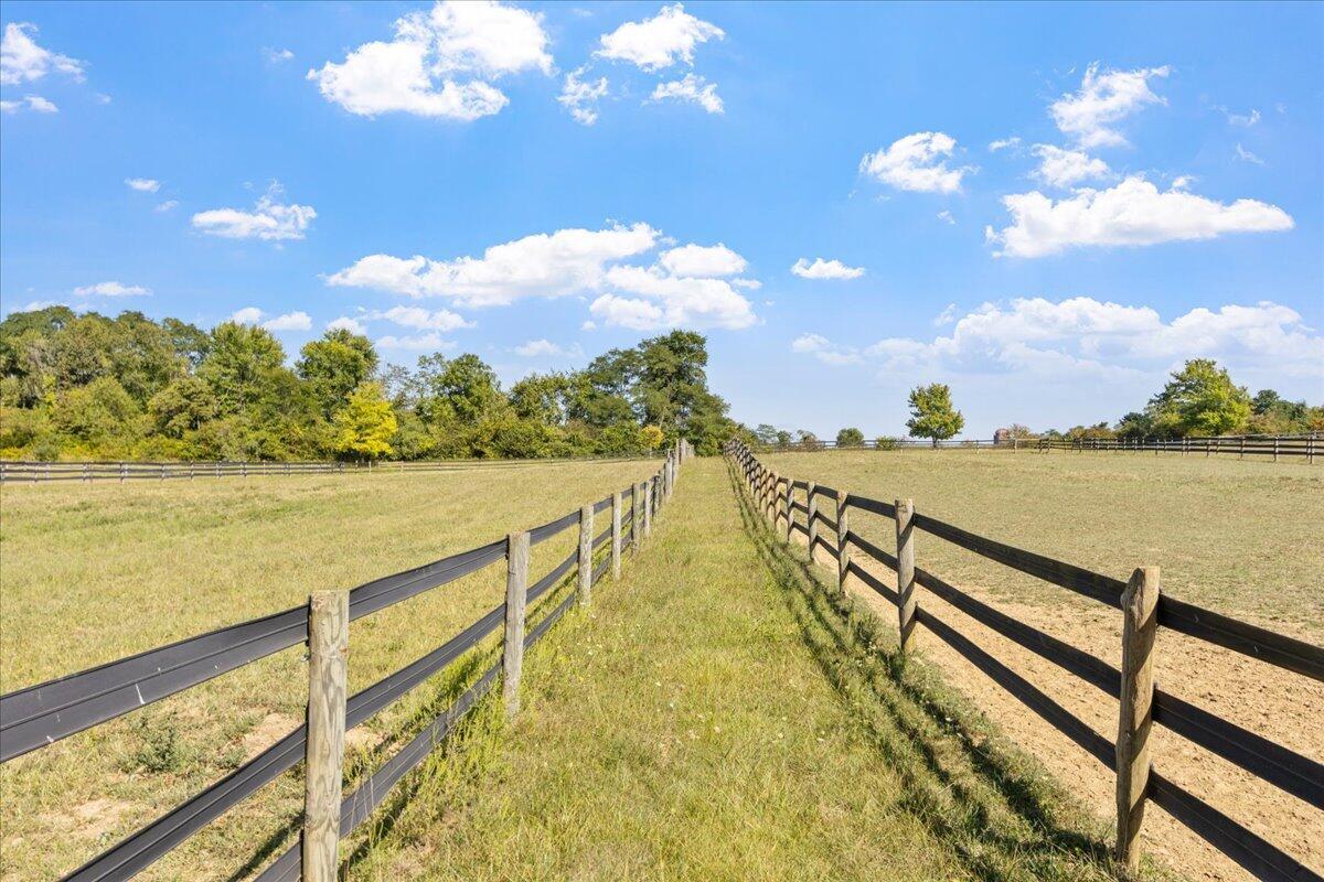 7233 National Road Southeast Jacksontown, OH 43030 - Photo 37 of 88 123-7233-7235 National Rd SE-123