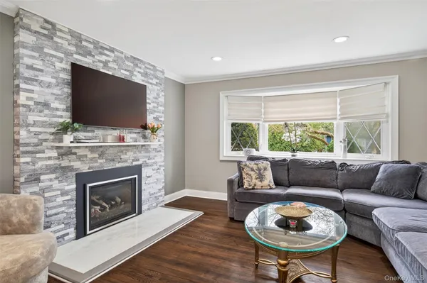 $699,000 | 7 Sterling Place, New City, NY 10956