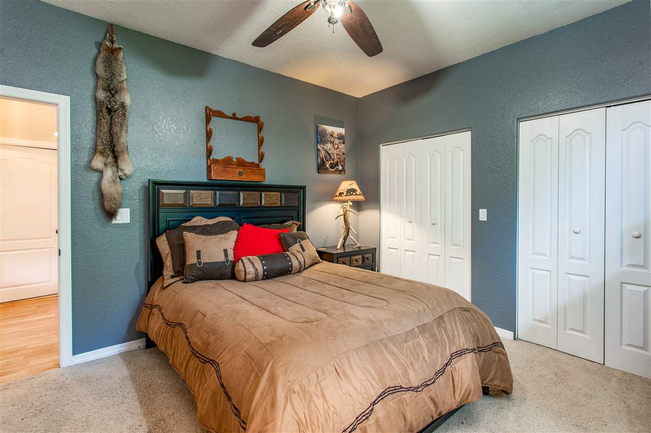 1227 Signal Rock Road Grand Junction, CO 81505 - Photo 17 of 33
