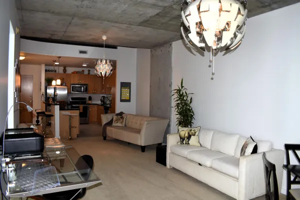 $2,800 | 300 South Australian Avenue, Unit 1010, West Palm Beach, FL 33401