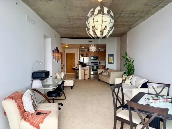 $2,800 | 300 South Australian Avenue, Unit 1010, West Palm Beach, FL 33401
