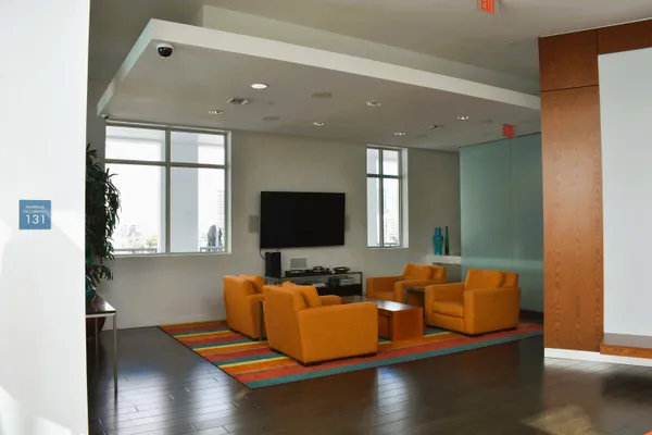 $2,800 | 300 South Australian Avenue, Unit 1010, West Palm Beach, FL 33401