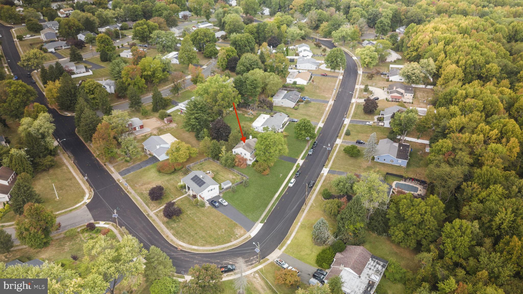 31 Brophy Drive Ewing, NJ 08638 - Photo 7 of 48