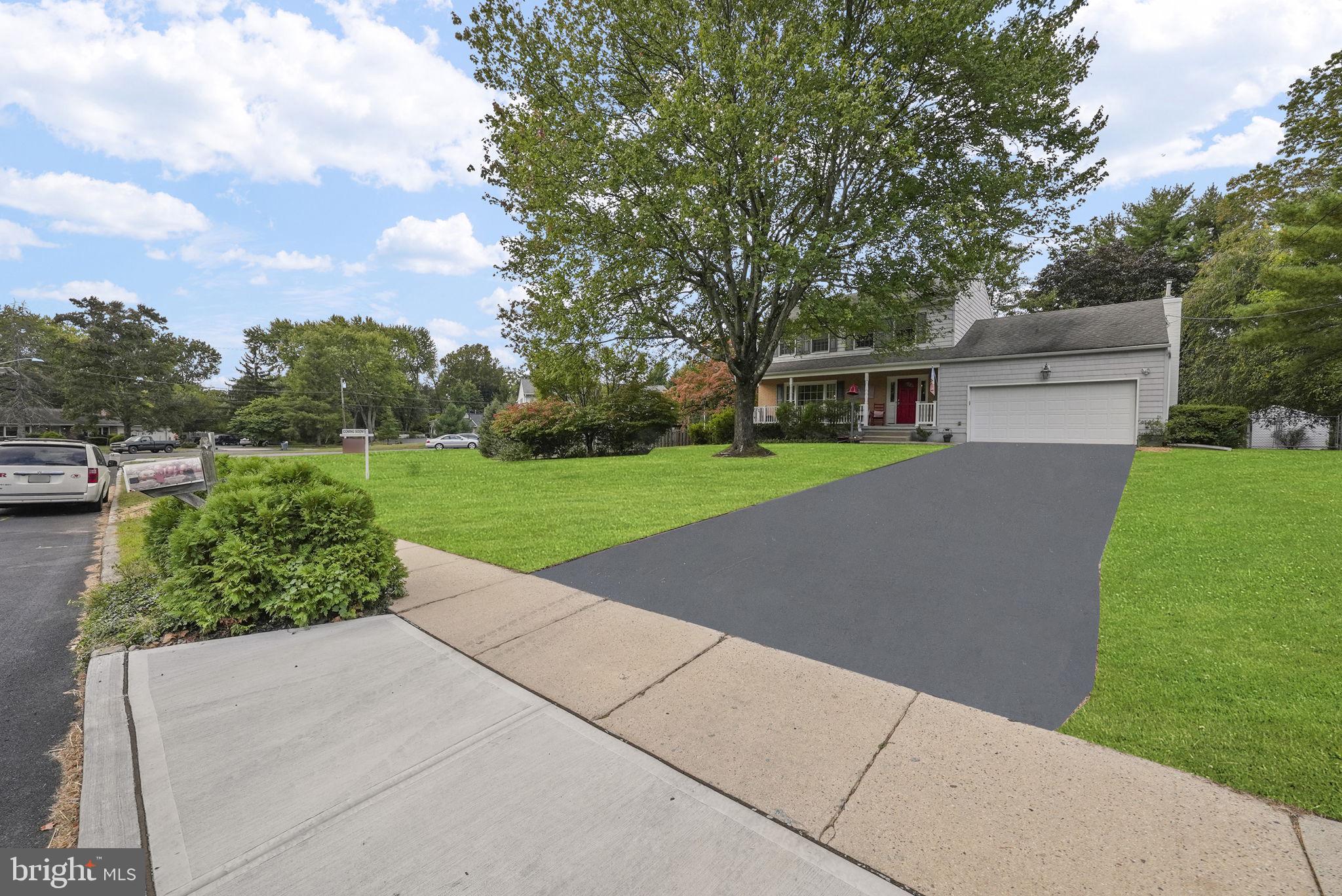 31 Brophy Drive Ewing, NJ 08638 - Photo 10 of 48