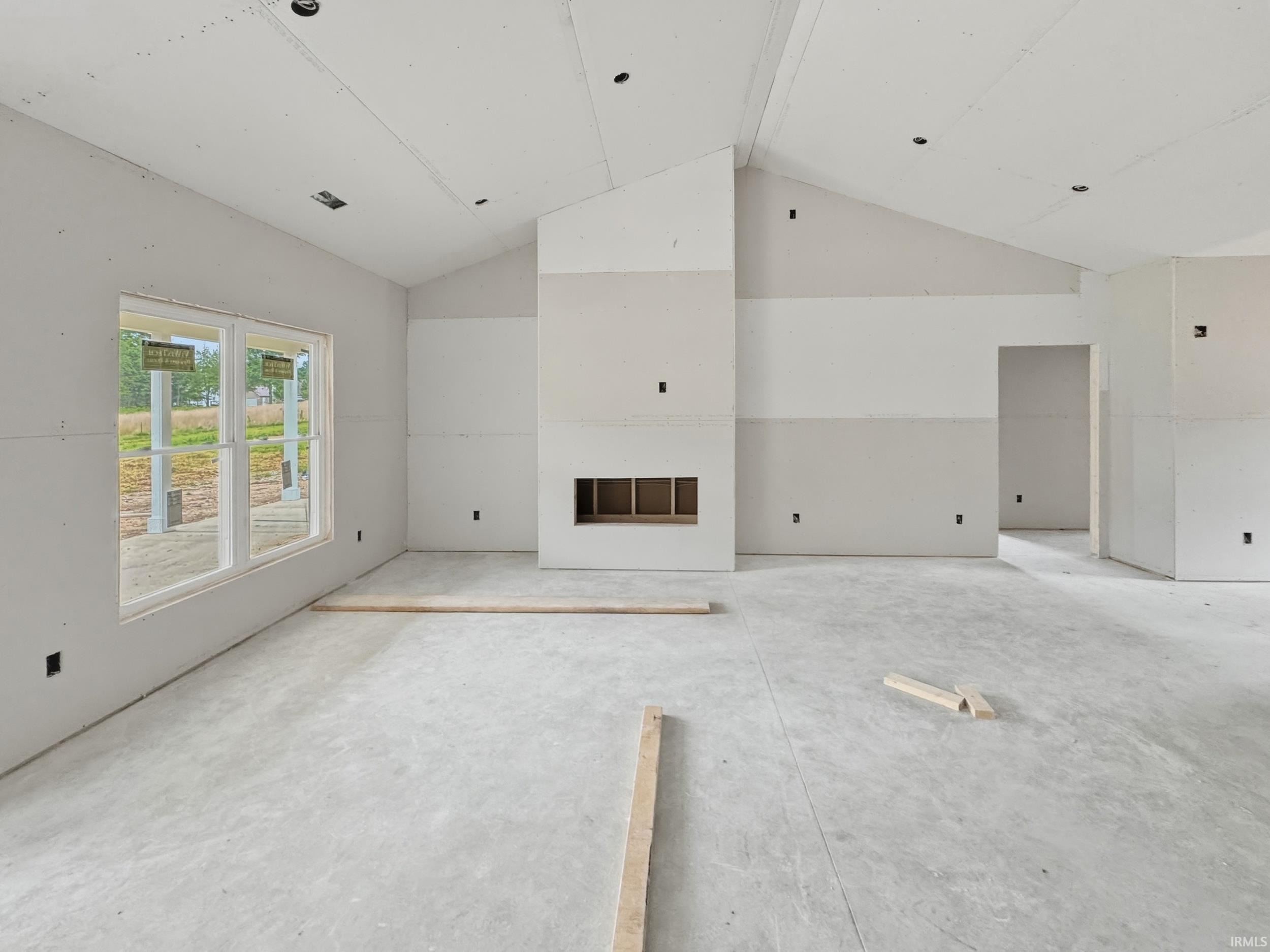 4597 North Thomas Road Bloomington, IN 47404 - Photo 10 of 17