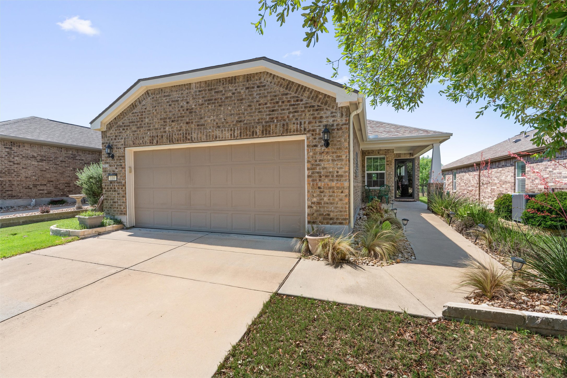 110 Hobby Street Georgetown, TX 78633 - Photo 2 of 29