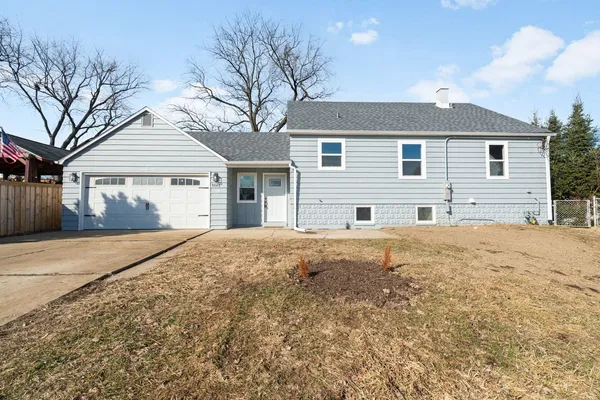 $549,000 | 9048 Oneill Drive, Burr Ridge, IL 60527