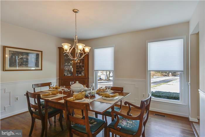 9330 Brink Road Gaithersburg, MD 20882 - Photo 9 of 30 Dining Room