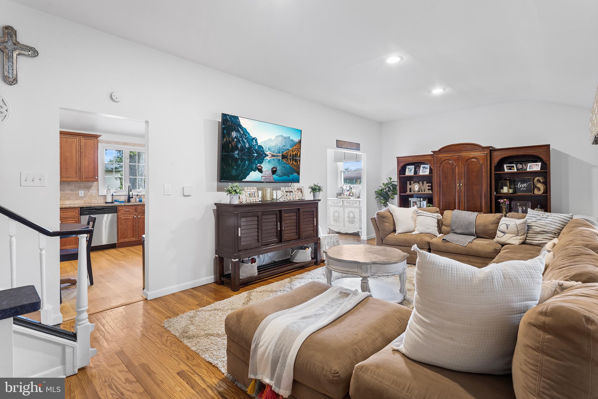 229 Drake Road Cherry Hill, NJ 08034 - Photo 12 of 46