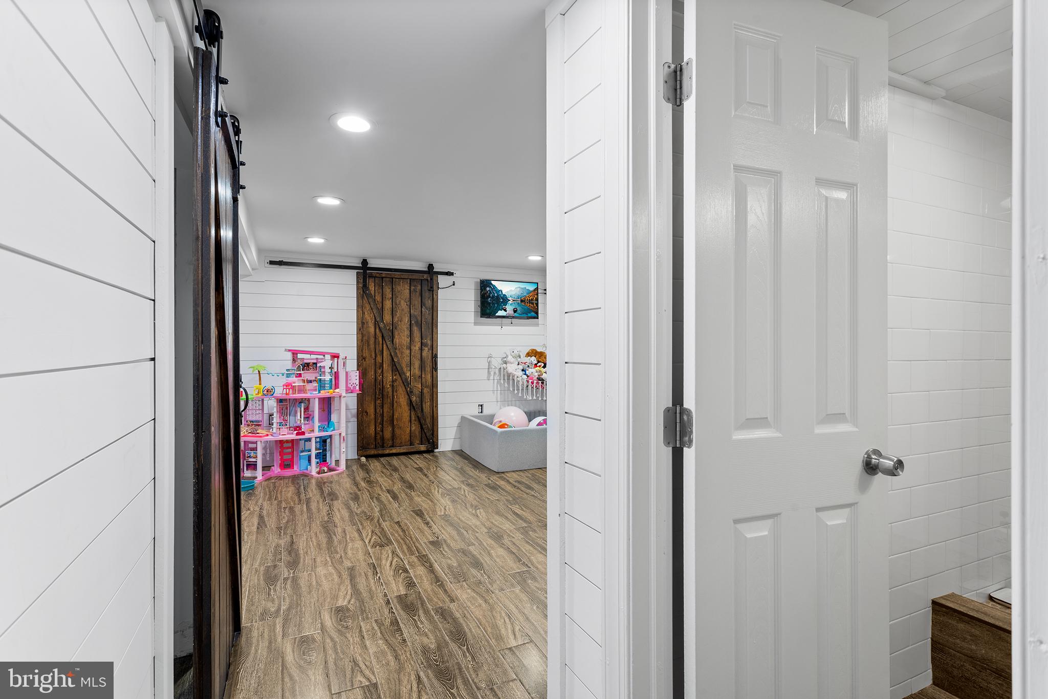 229 Drake Road Cherry Hill, NJ 08034 - Photo 29 of 46