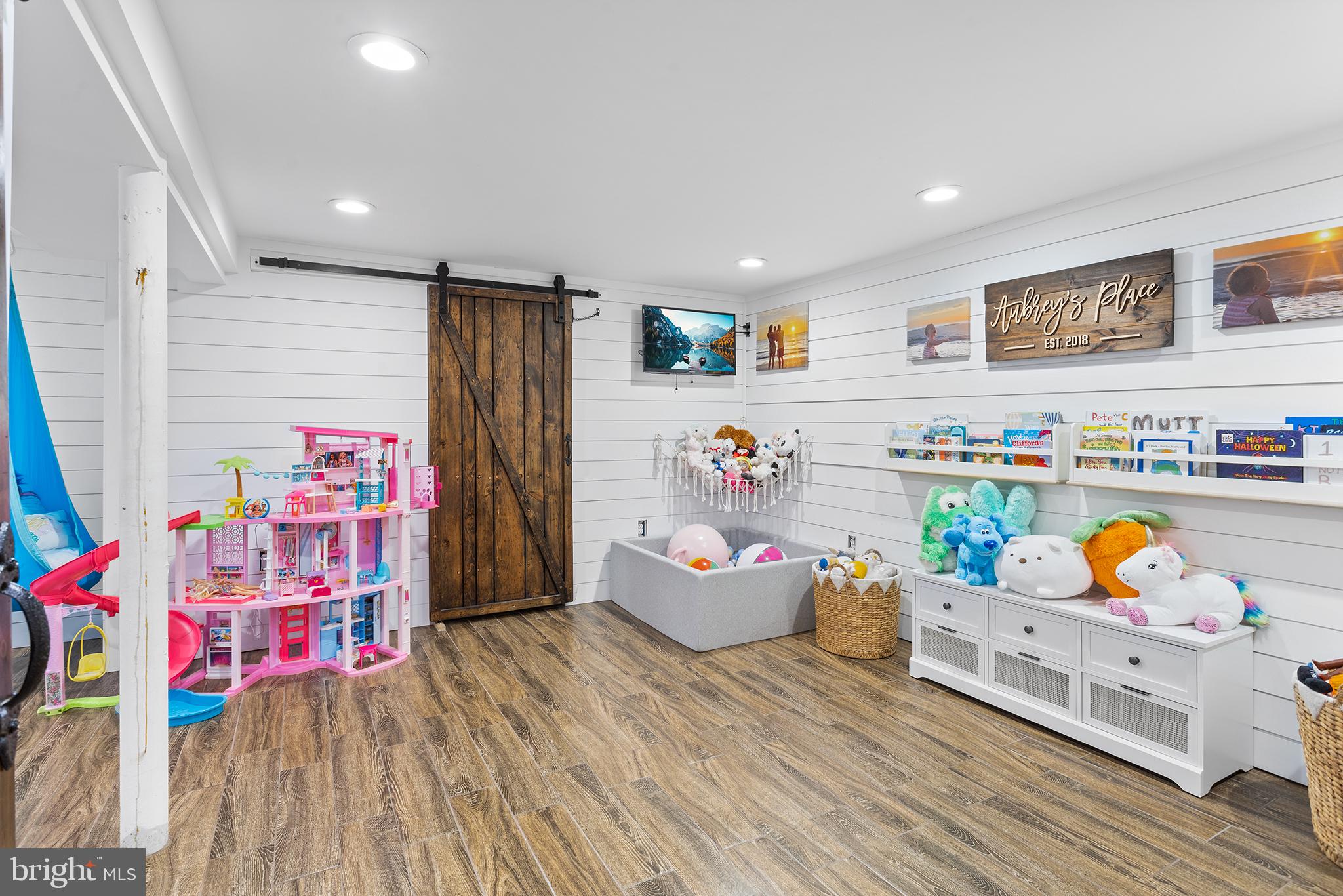 229 Drake Road Cherry Hill, NJ 08034 - Photo 31 of 46