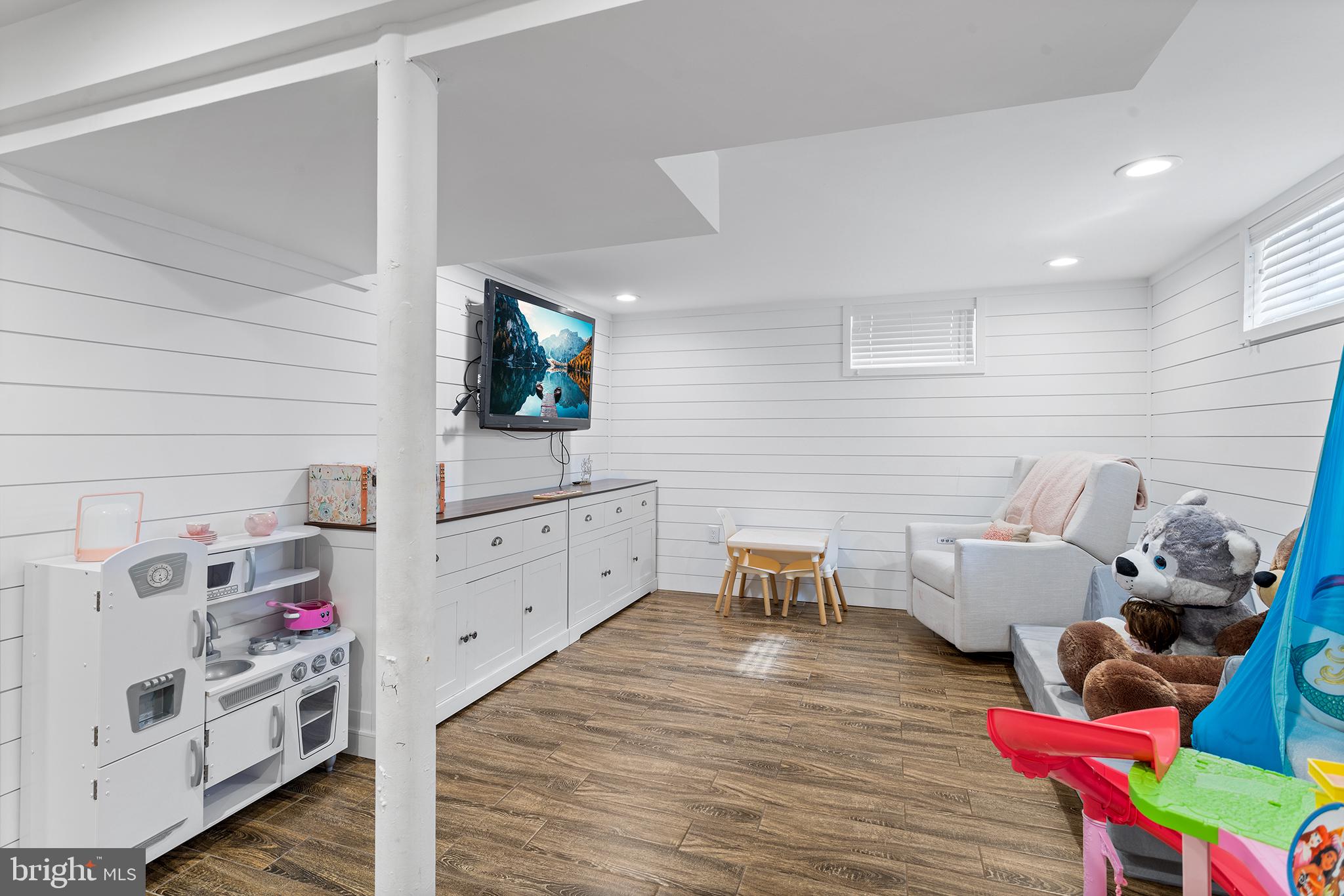 229 Drake Road Cherry Hill, NJ 08034 - Photo 33 of 46