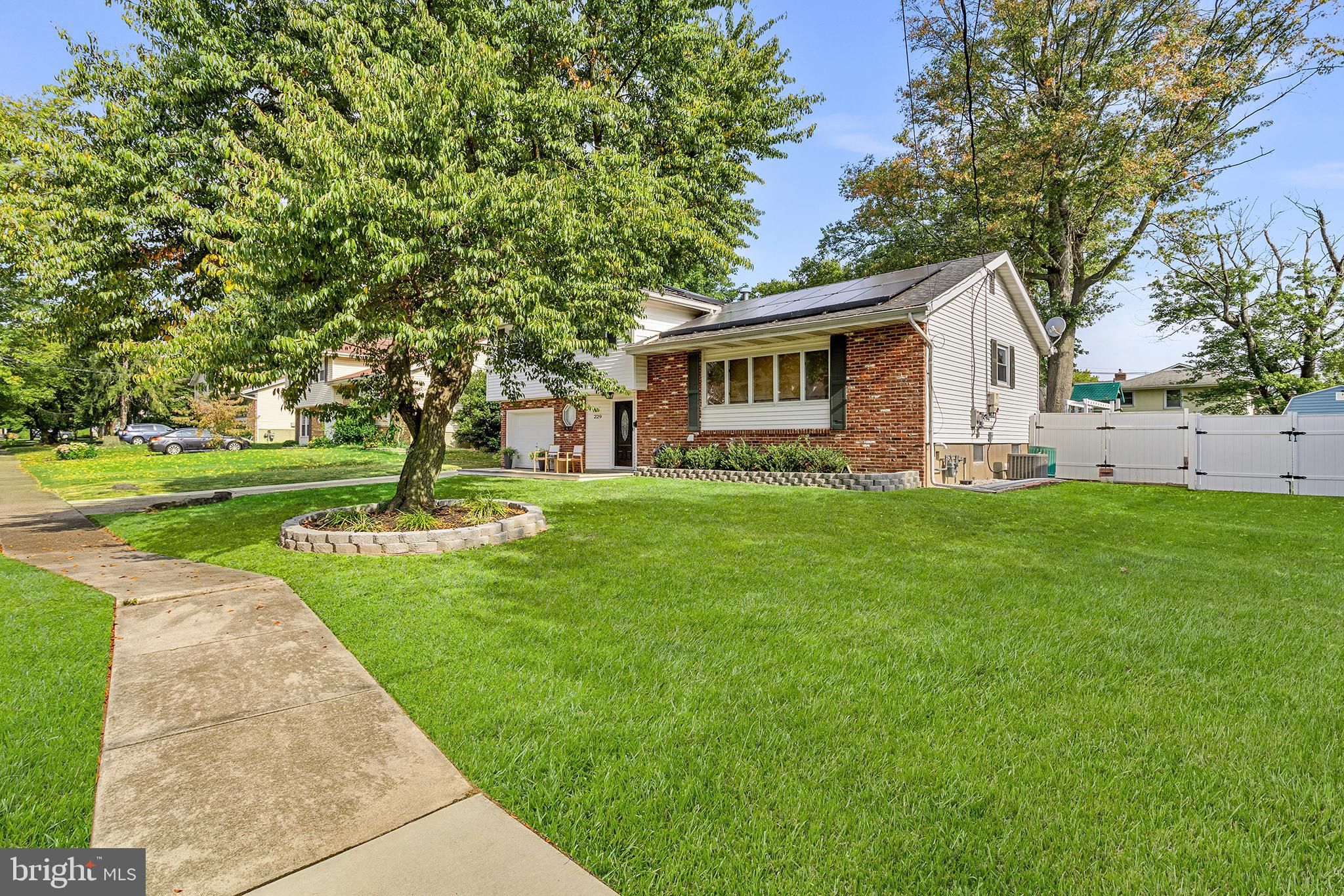 229 Drake Road Cherry Hill, NJ 08034 - Photo 4 of 46