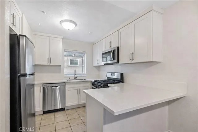 $649,900 | 334 South Walnut Avenue, Brea, CA 92821