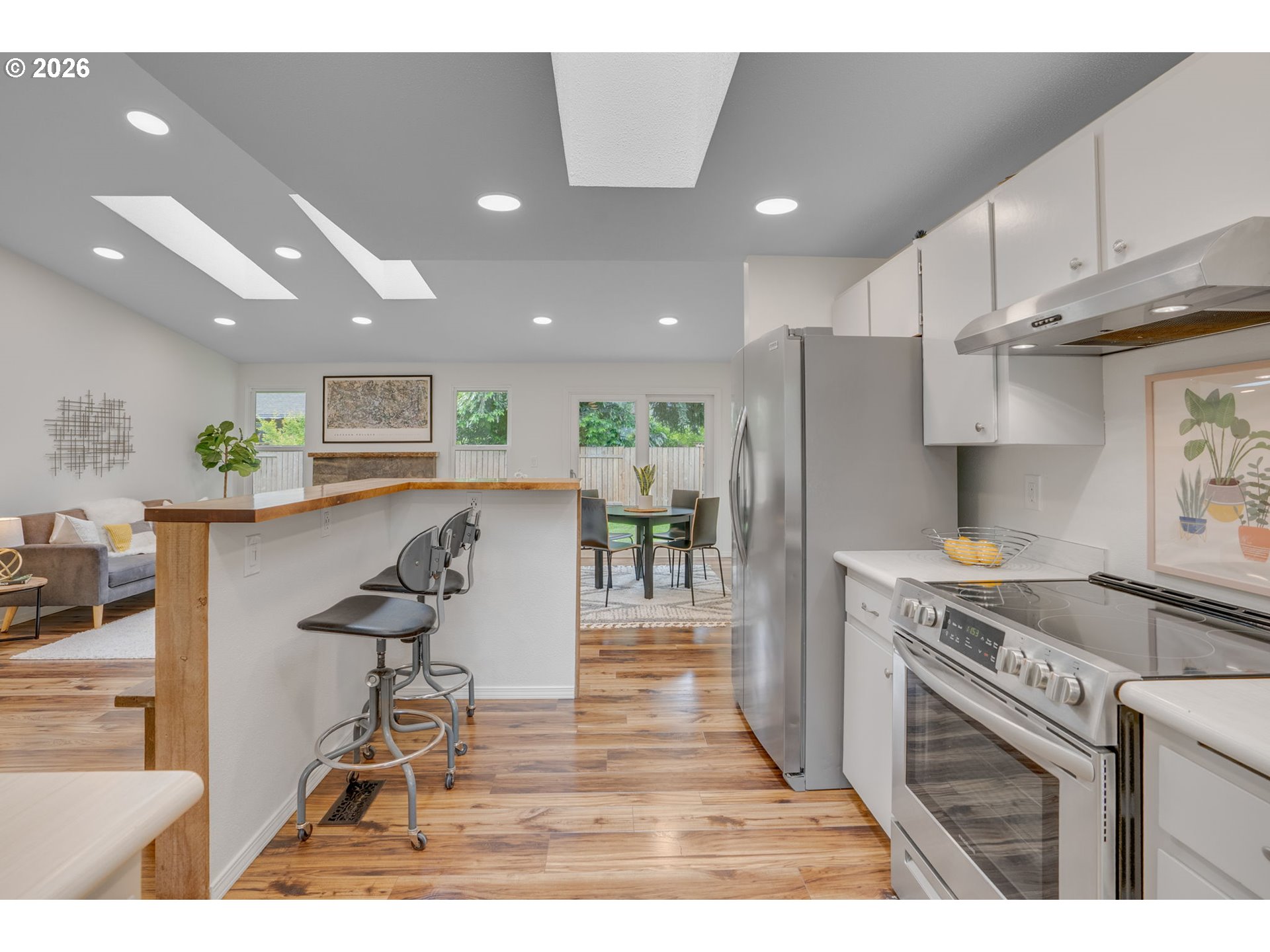 16170 Southwest Vincent Street Beaverton, OR 97078 - Photo 14 of 45