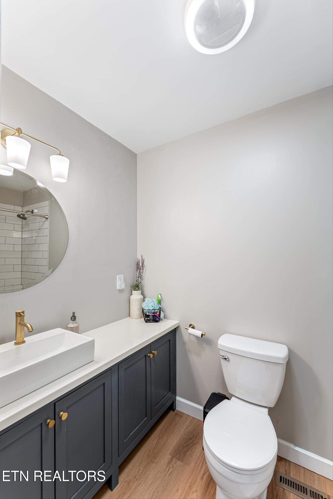 101 Wayne Place Oak Ridge, TN 37830 - Photo 17 of 43 52-1st Bath A3
