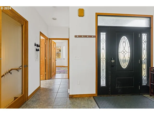 $949,000 | 35100 Sunset Drive, Pacific City, OR 97135