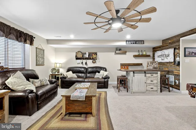 $457,000 | 1404 Flintshire Drive, Middletown, DE 19709