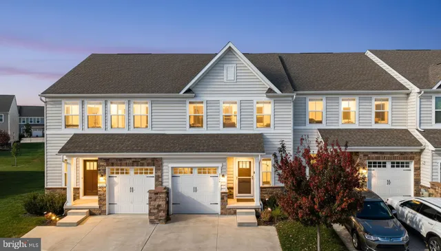 a view of a house with a patio