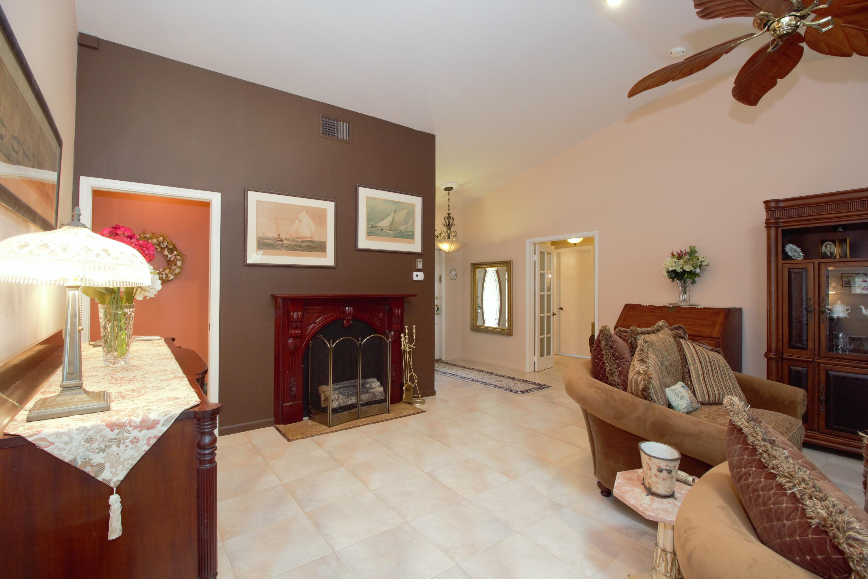 7897 Cloverfield Circle Boca Raton, FL 33433 - Photo 13 of 28 7897 back living room (2)