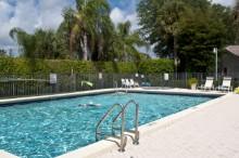 7897 Cloverfield Circle Boca Raton, FL 33433 - Photo 25 of 28 Cloverfield pool