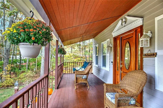 $759,900 | 55 Whisper Lane, North Kingstown, RI 02852