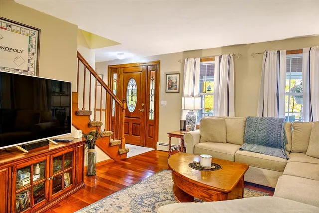 $759,900 | 55 Whisper Lane, North Kingstown, RI 02852