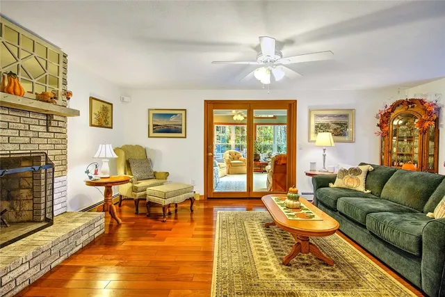 $759,900 | 55 Whisper Lane, North Kingstown, RI 02852