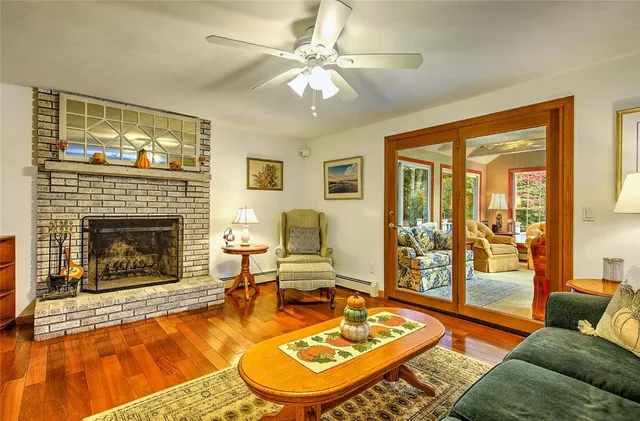 $759,900 | 55 Whisper Lane, North Kingstown, RI 02852