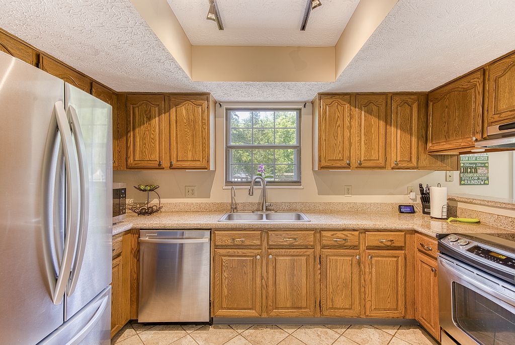 2421 Rossini Road Dayton, OH 45459 - Photo 18 of 54