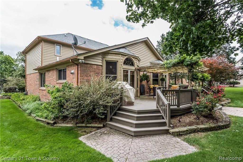 545 Sunlight Drive Rochester Hills, MI 48309 - Photo 62 of 68