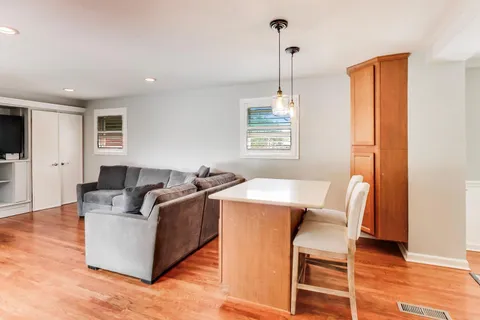 $408,900 | 9925 South Maplewood Avenue, Chicago, IL 60655