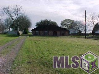 3686 Highway 1 Raceland, LA 70394 - Photo 1 of 1 Main View