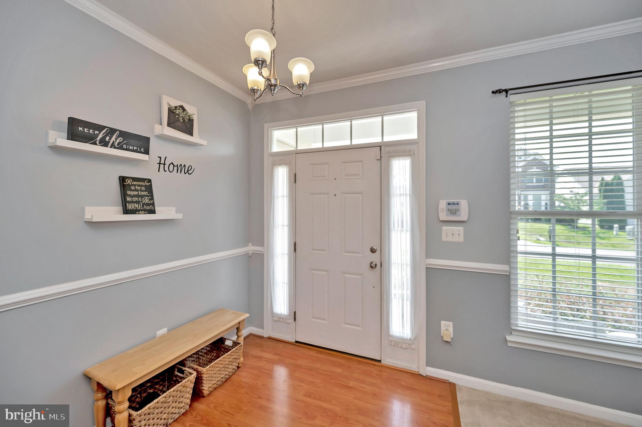 35287 Balmoral Drive Locust Grove, VA 22508 - Photo 4 of 50 welcoming foyer