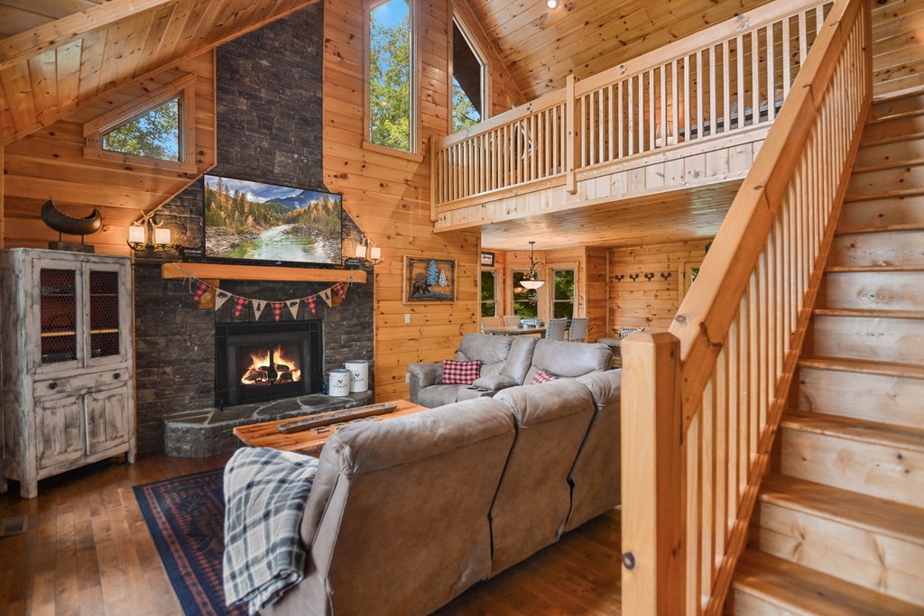 609 Whispering Lake Drive Blue Ridge, GA 30513 - Photo 29 of 60 Gallery Image 29