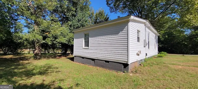 $1,395 | 112 Cedar Street, Forsyth, GA 31029