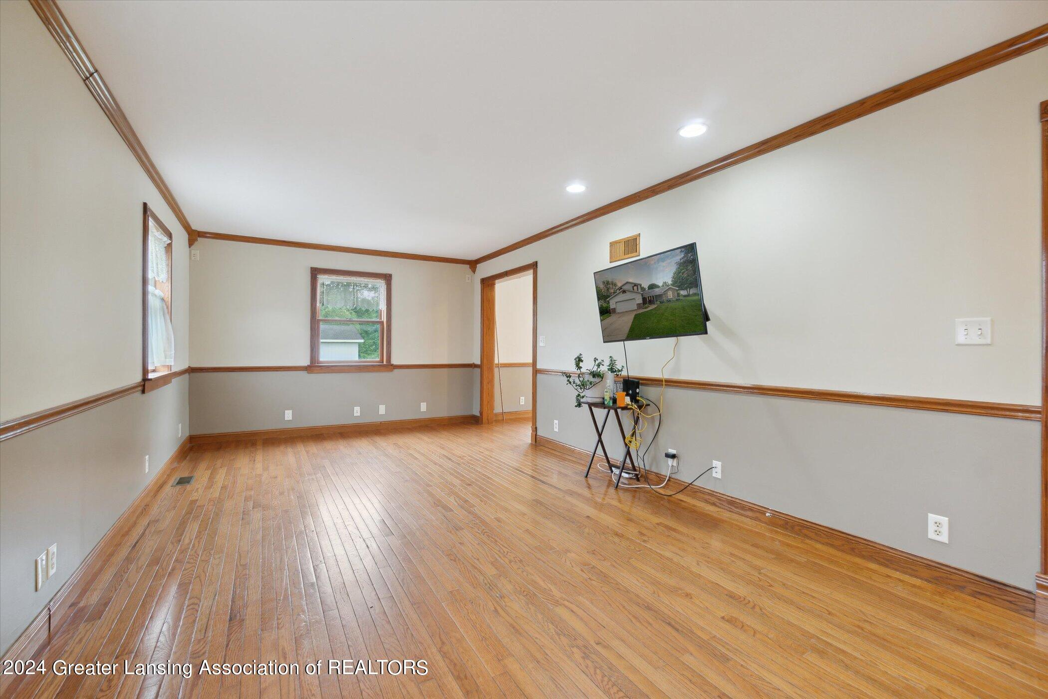 12235 Ruppert Road Perry, MI 48872 - Photo 25 of 63 25-12235-Ruppert-Rd-Perry-MI-48872-Windo