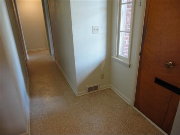 2718 Country Club Road Endwell, NY 13760 - Photo 11 of 24 Gallery Image 11